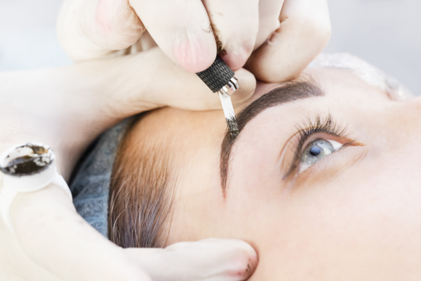 Epilation sourcils, Rouen